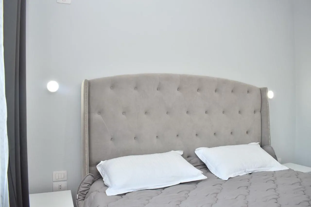 Wide Beach Apartment - 236 Durres