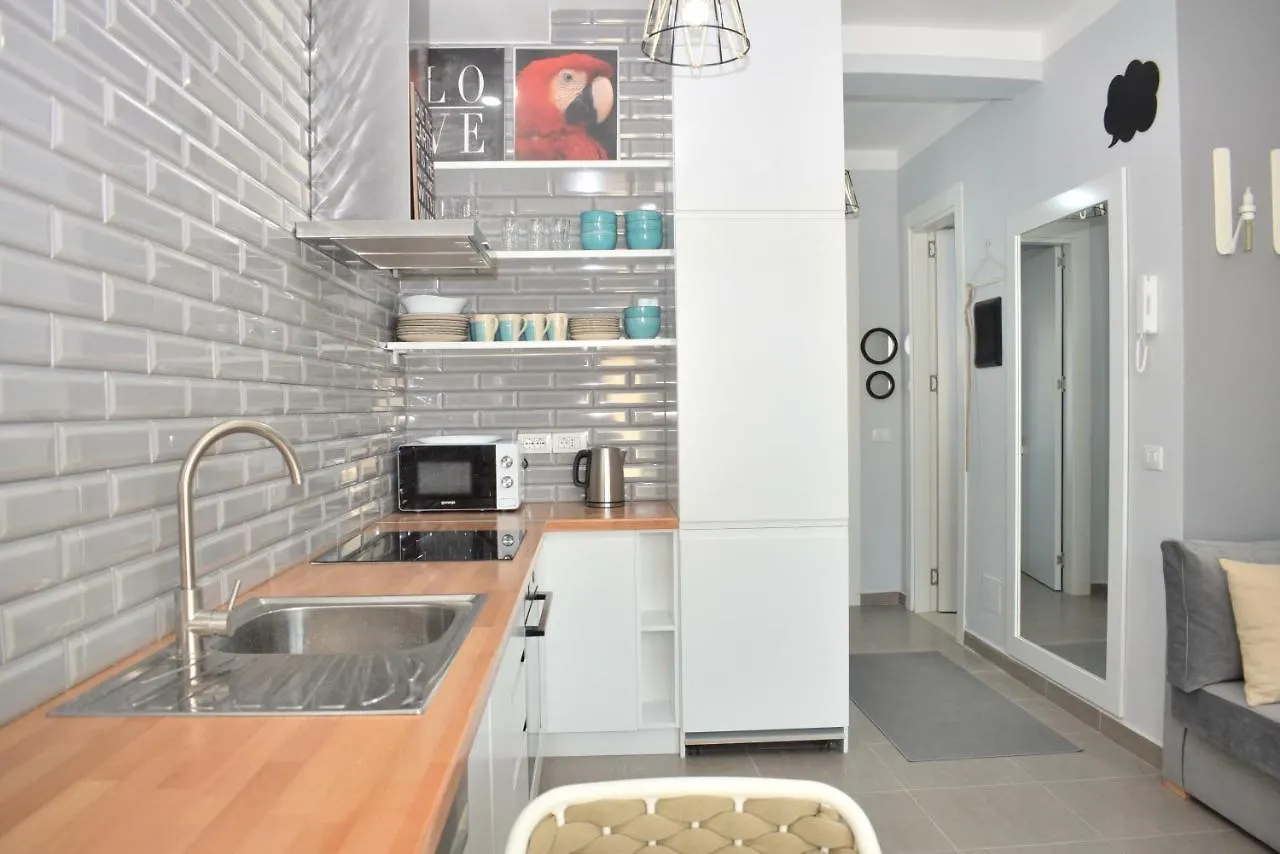 Wide Beach Apartment - 236 Durres 0*,