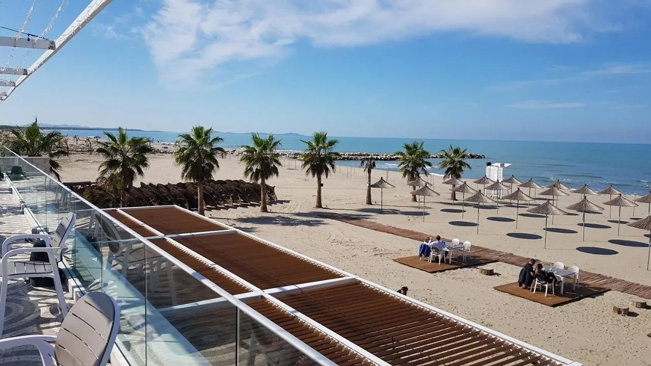 Wide Beach Apartment - 236 Durres