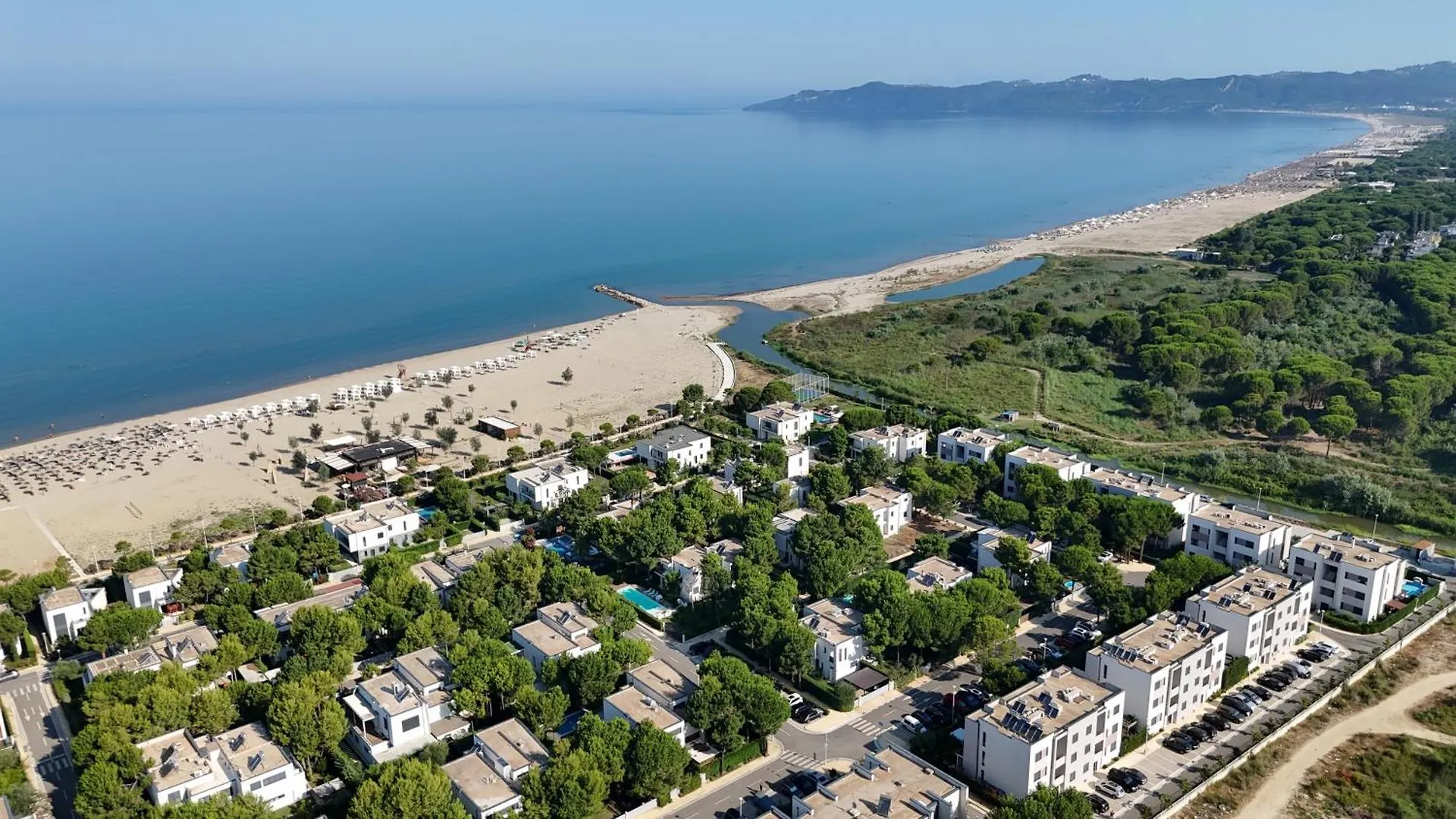 Wide Beach Apartment - 236 Durres Albania